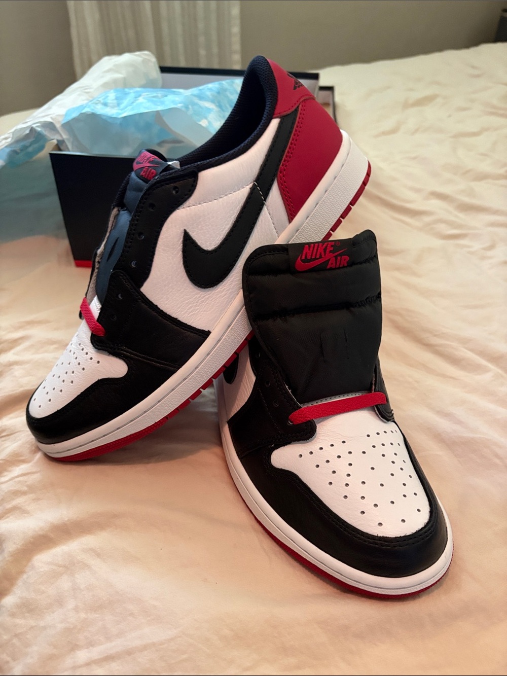 Nike Air Jordan 1 Low — White / Black / Red